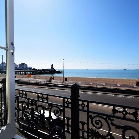 Spacious 3 Bedroom Beachfront Property With Amazing Sea Views! Portsmouth Exteriér fotografie